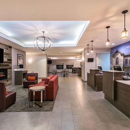 La Quinta By Wyndham Fredericksburg Hotel Екстериор снимка